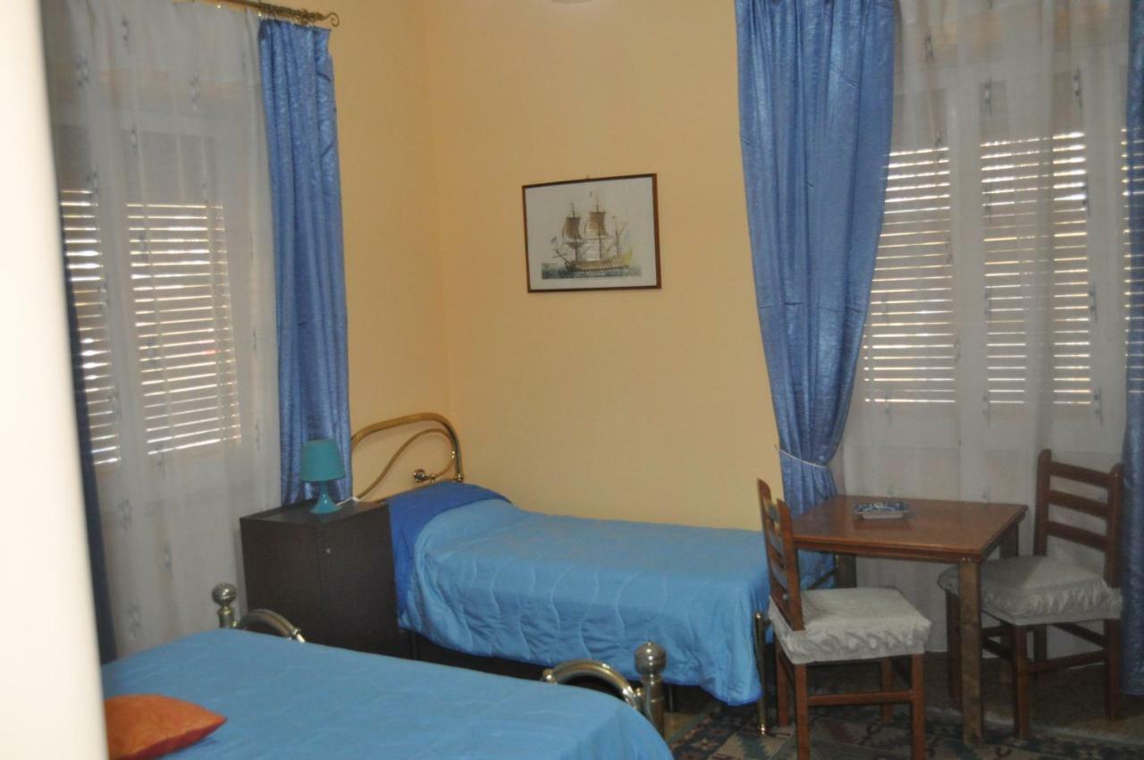 Victoria Bed and Breakfast Catánia Buitenkant foto