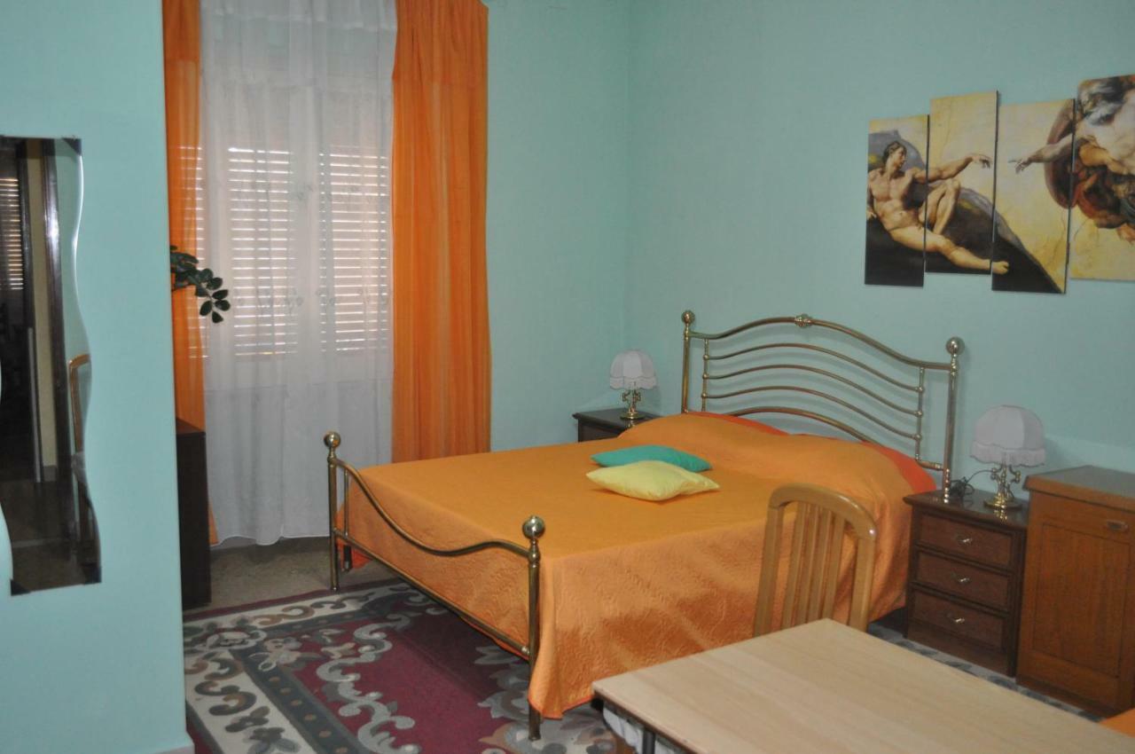 Victoria Bed and Breakfast Catánia Buitenkant foto