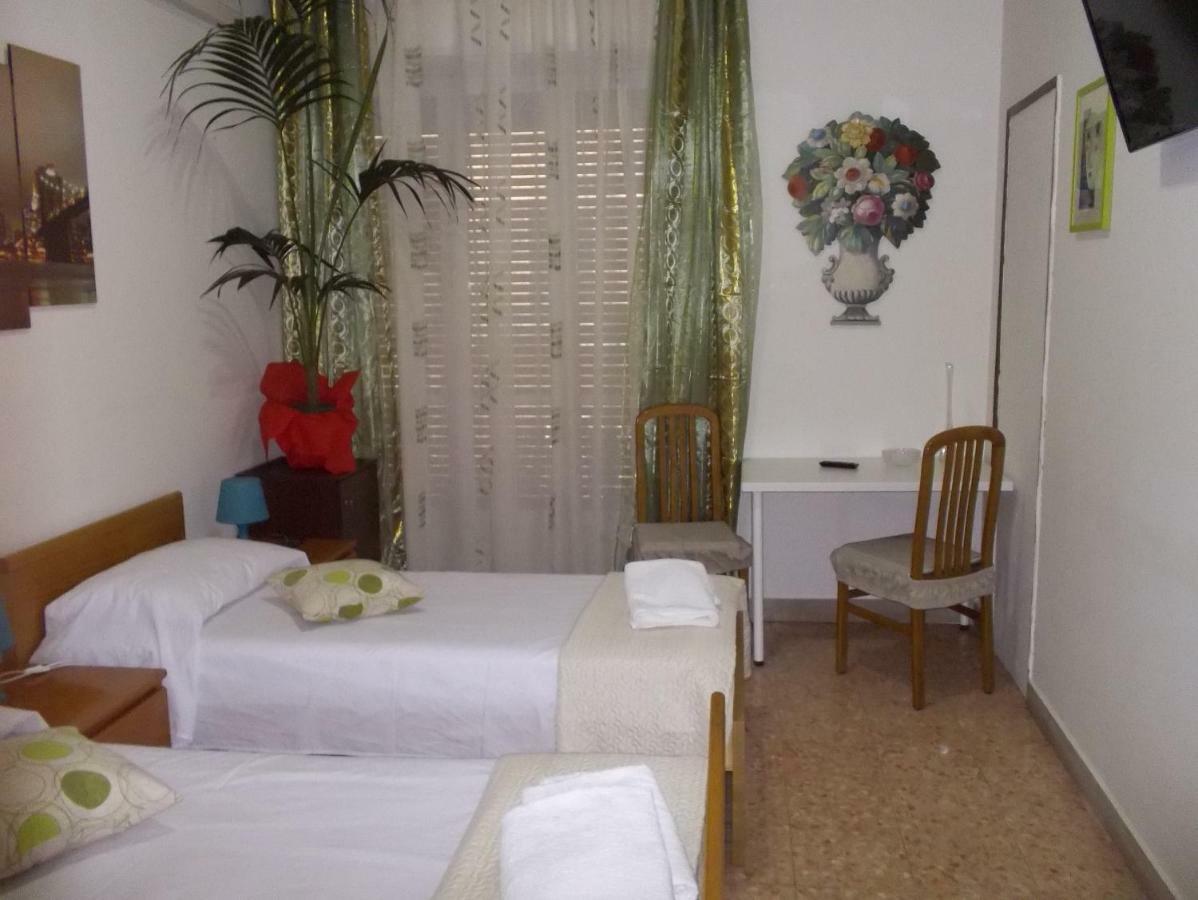 Victoria Bed and Breakfast Catánia Buitenkant foto