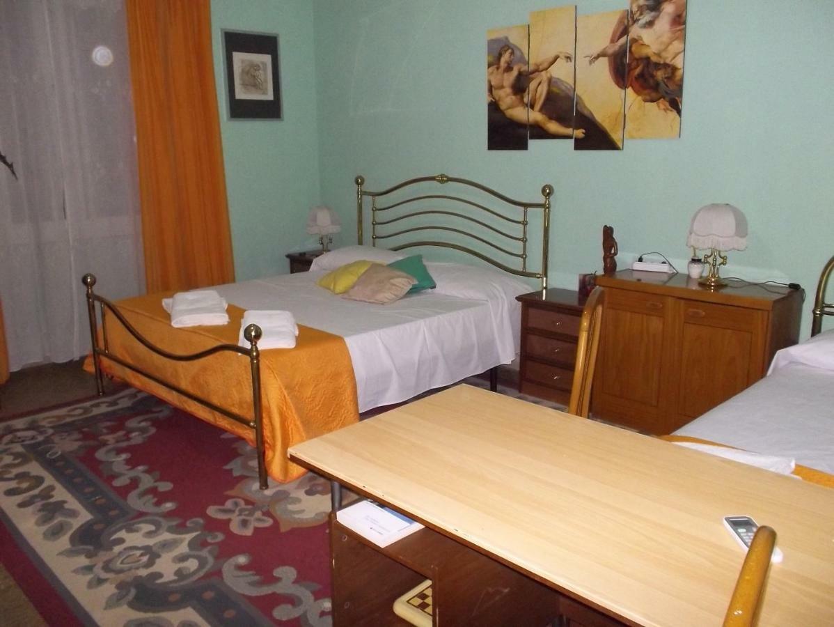 Victoria Bed and Breakfast Catánia Buitenkant foto