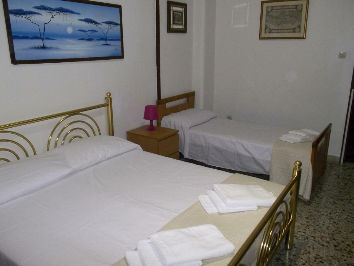 Victoria Bed and Breakfast Catánia Buitenkant foto